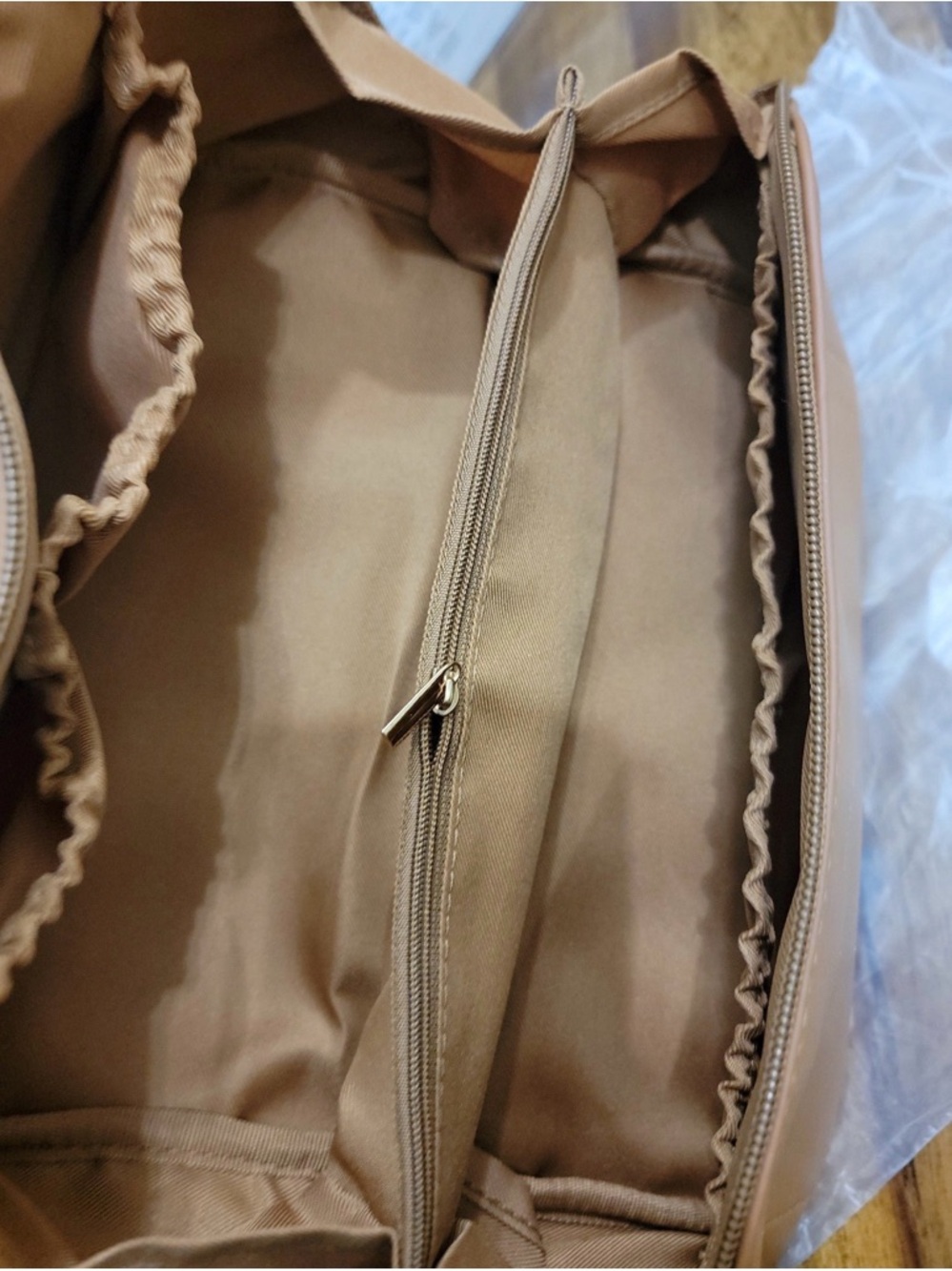 Leather Cosmetic Case - Picture 6 of 6